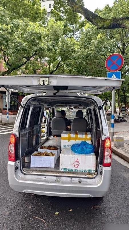 面包车如何合法拉货?