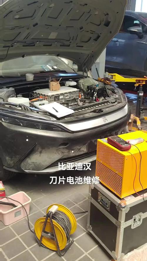 比亚迪汉电池换一组要多少钱?