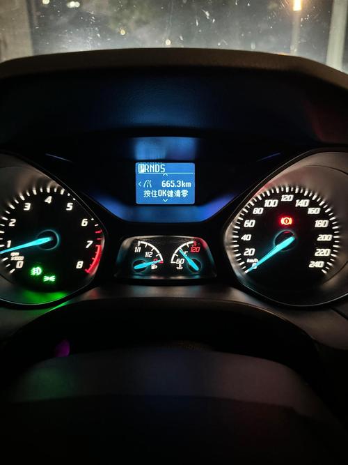 新福克斯三厢版油耗怎样?