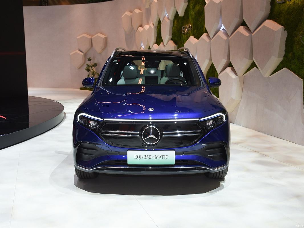 豪华电动SUV新标杆,售价35.18万起,解读奔驰EQB