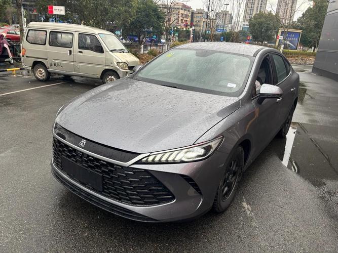 秦3.98万正式上市，建议穷人买三款纯电车