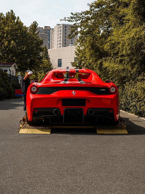 法拉利有哪些款式的敞篷跑车?