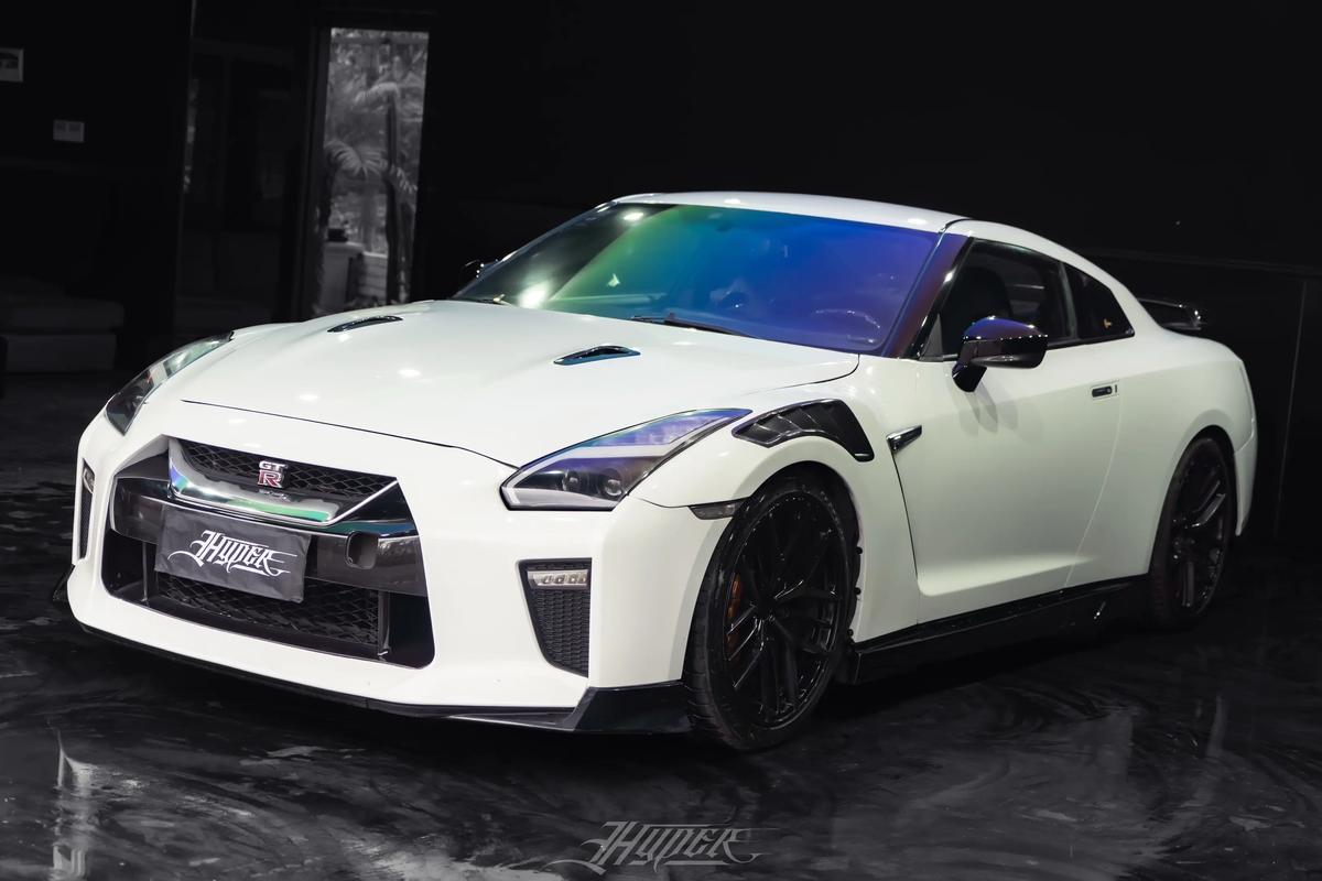 日产gtr2025款落地多少钱