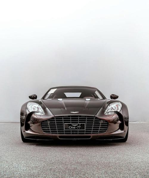 阿斯顿马丁标志