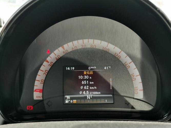 smort加一箱油大概能跑多少公里