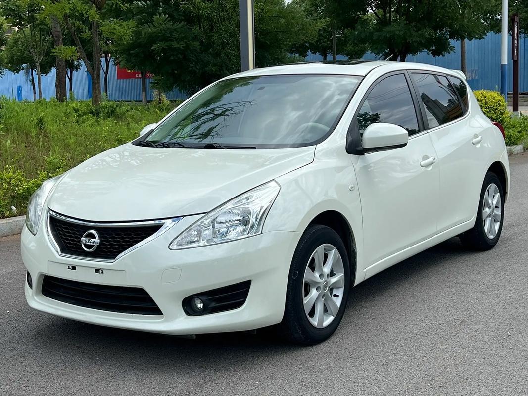 东风日产2厢全部车型报价