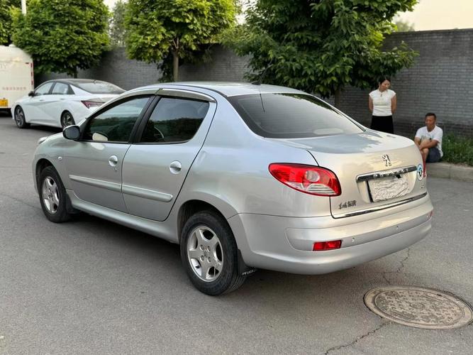 长安敞篷车报价及图片(标志207cc敞篷车报价是多少)