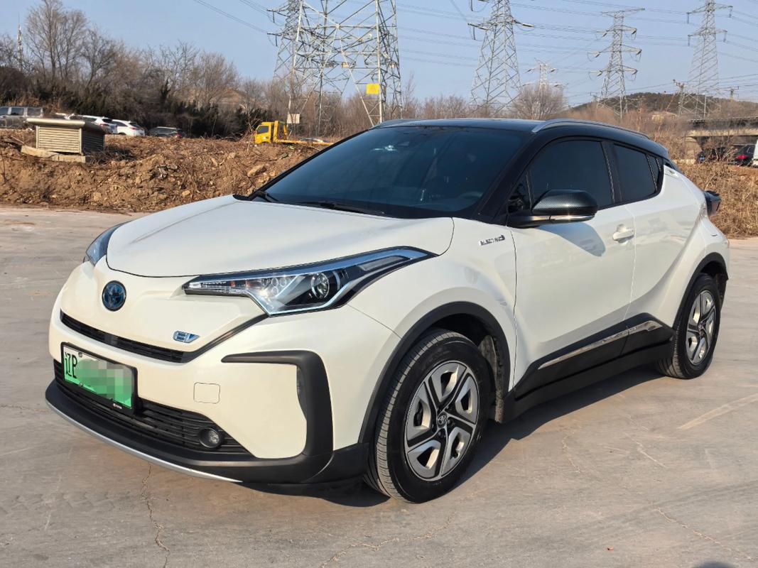 2021款本田享域到店实拍!白色车身很精致,售13.99万元起配1.5L