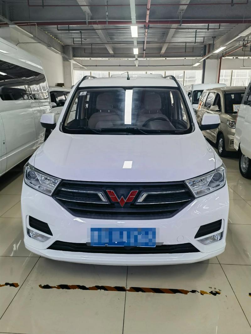 五菱宏光家用哪款比较好