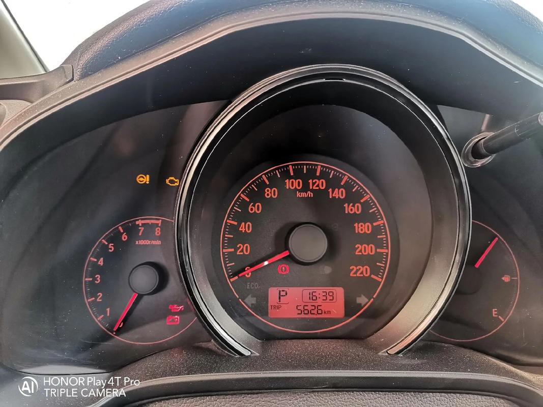 飞度起步油耗多少