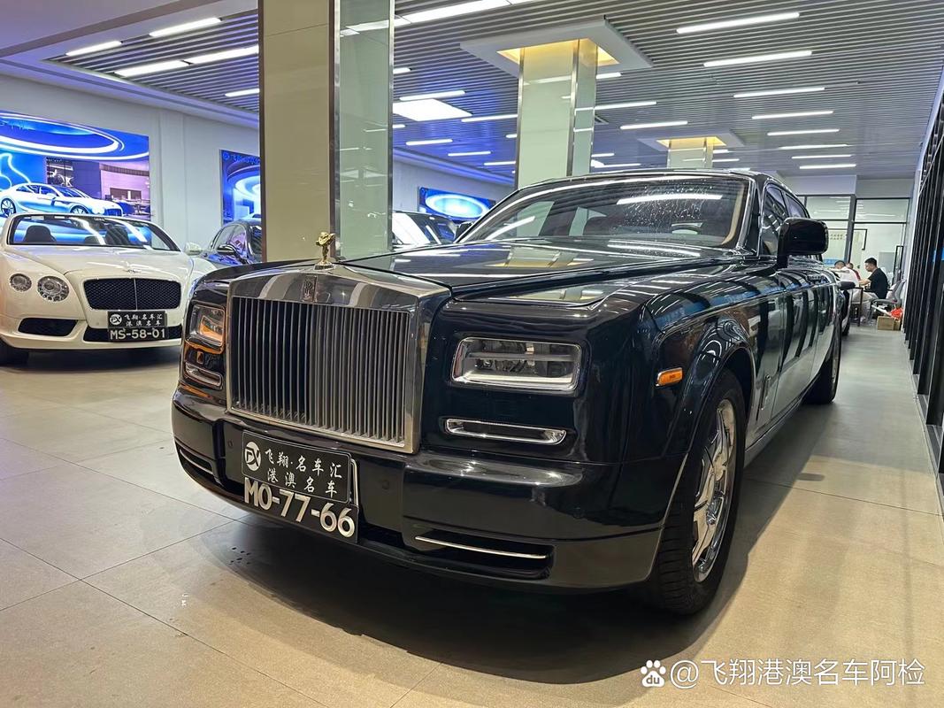 劳斯莱斯幻影标志，劳斯莱斯车标志图片