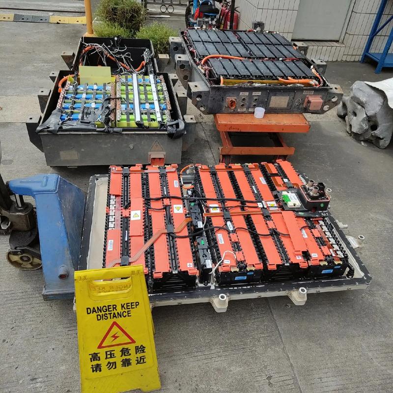 北汽新能源ex5玻璃水电机保险在哪?