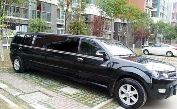 劳斯莱斯幻影加长版2025款落地价