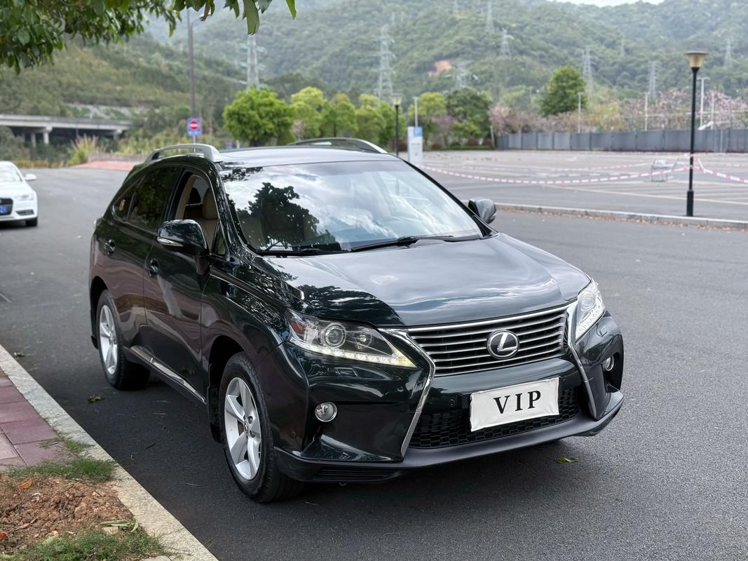 普拉多2700油耗，普拉多2700油耗多少真实油耗？