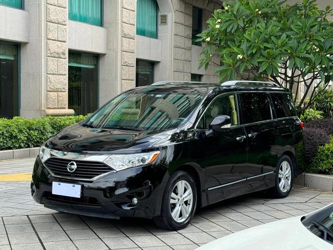 东风日产商务车，东风日产商务车7座报价和图片？