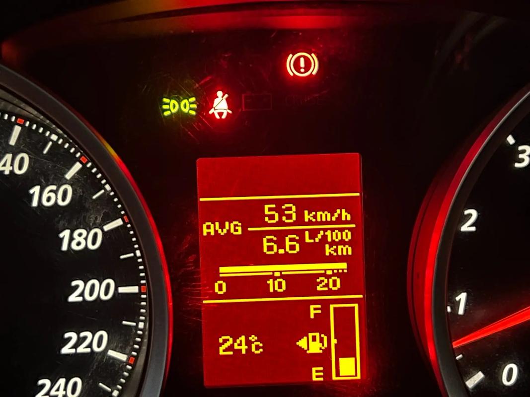 翼神油耗多少?小毛病是否很多,轮胎换掉是否能降低胎噪?