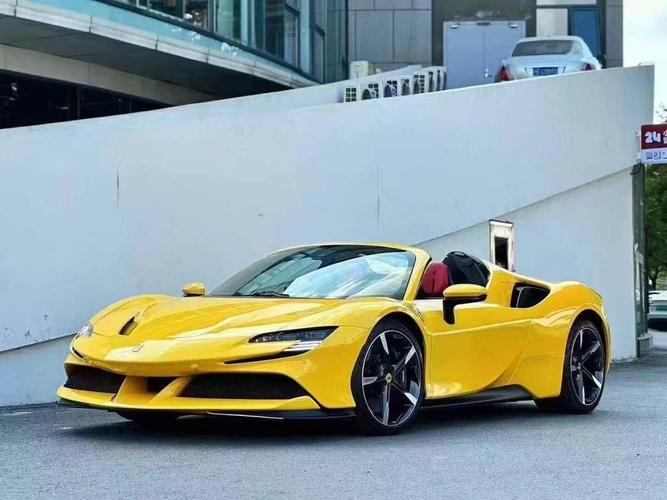 劳斯莱斯曜影与魅影的区别是什么?