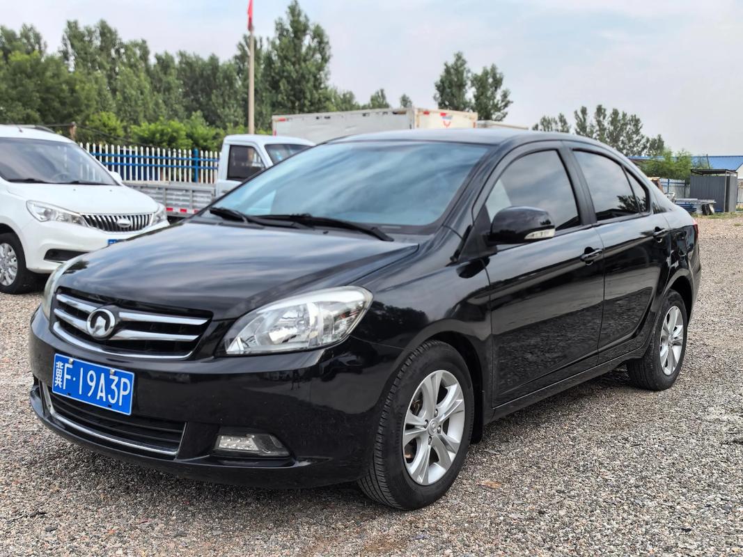 长城腾翼C30轿车百公里油耗怎么样?