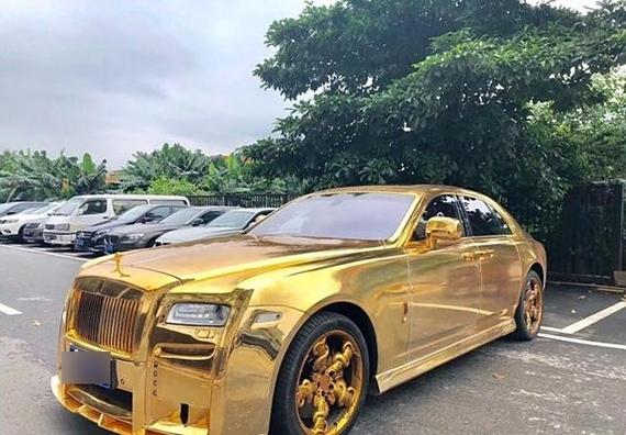 劳斯莱斯幻影黄金版，劳斯莱斯幻影顶级限量版？