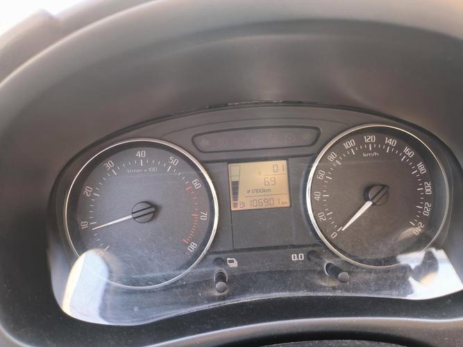 (polo劲情1.4)与(晶锐1.4)