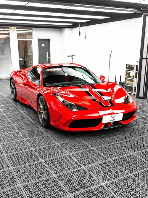 怎么分辨法拉利458和488