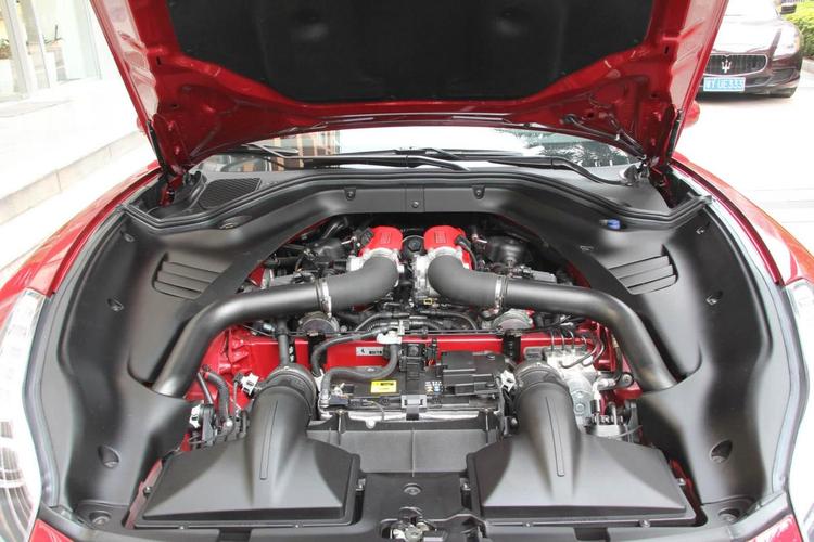 法拉利California的车型简介