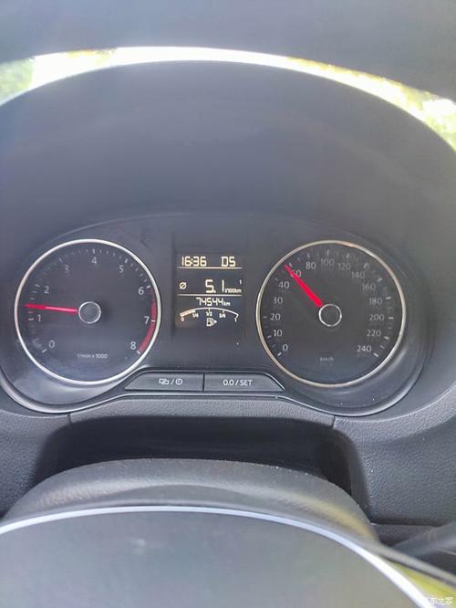 我的POLO自动档1。6运动版的耗油高