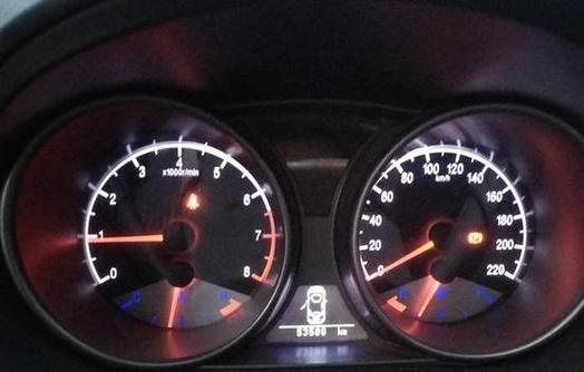 吉利全球鹰gx725油耗大吗