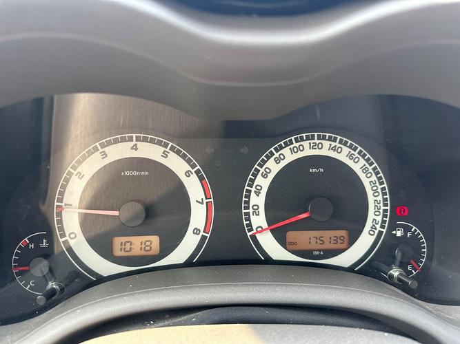 卡罗拉18油耗？18年卡罗拉油耗？