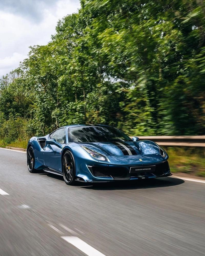 法拉利恩佐顶配多少钱一台