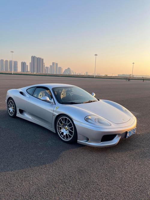 法拉利360的简介