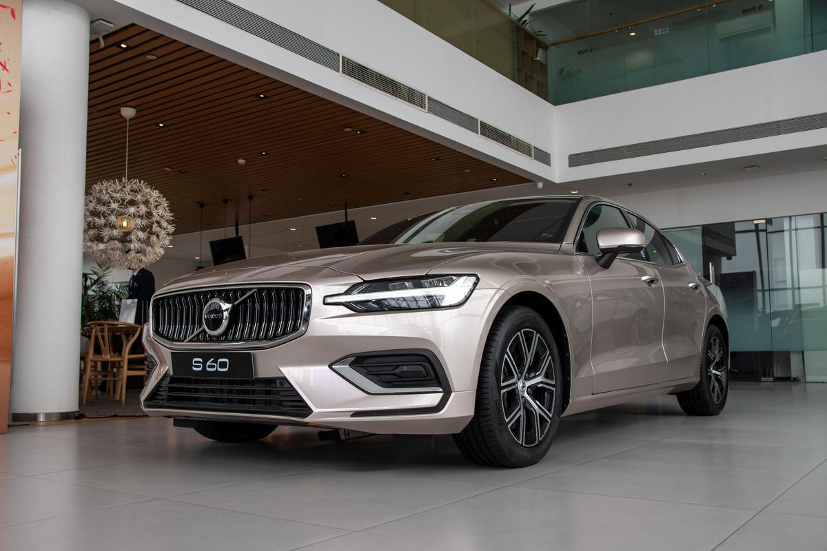 沃尔沃s60与吉利星越l对比